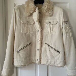 Women’s Corduroy Fall/Winter Jacket Size: XL Color: Ivory